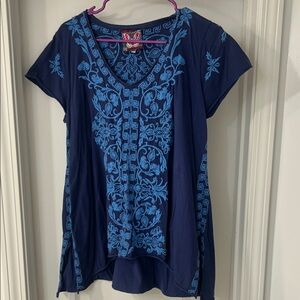 Johnny Was size medium Elegant Blue Embroidered top